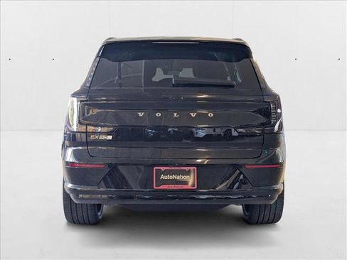 New 2025 Volvo EX90 Plus image 7