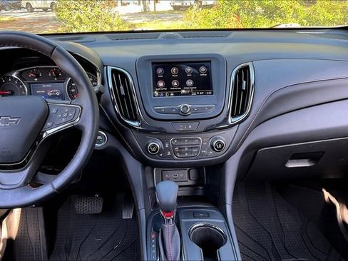 Used 2023 Chevrolet Equinox RS w/ LPO, Floor Liner Package image 9