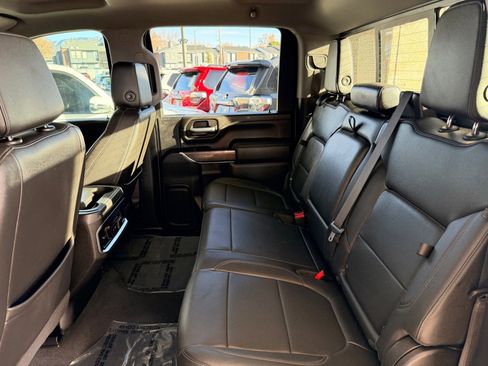 Used 2022 Chevrolet Silverado 3500 LTZ w/ LTZ Convenience Package image 17