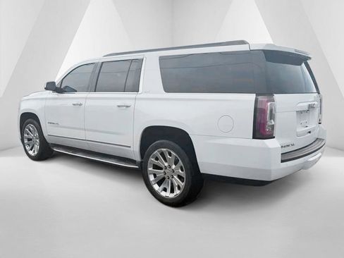 Used 2015 GMC Yukon XL SLT w/ Open Road Package AWD/4WD image 5