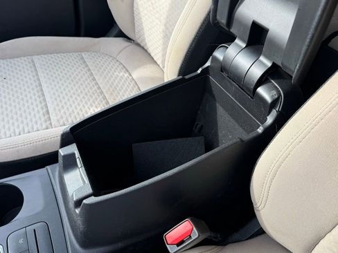 Used 2022 Ford Escape SE w/ Convenience Package image 26