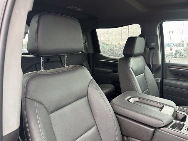Certified 2025 GMC Sierra 1500 SLT AWD/4WD image 32