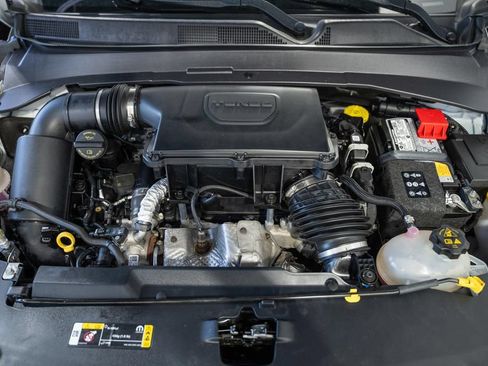 Certified 2023 Jeep Compass Latitude AWD/4WD image 17