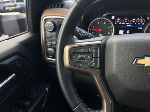 Used 2023 Chevrolet Silverado 2500 High Country w/ Z71 Off-Road Package AWD/4WD image 67