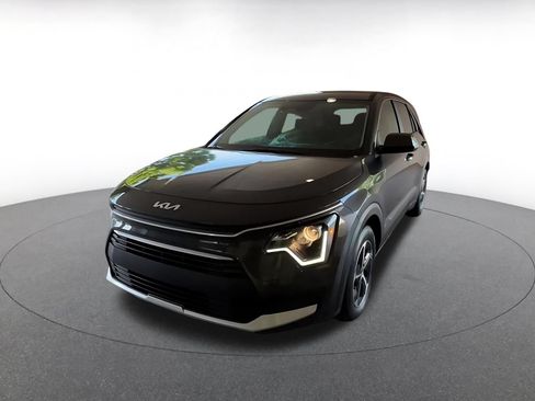 Used 2026 Kia Niro LX FWD image 7