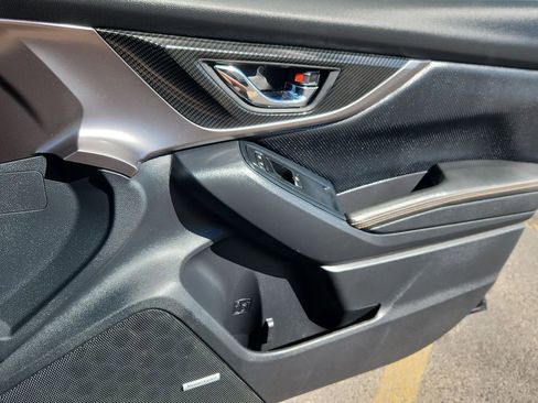 Used 2018 Subaru Crosstrek 2.0i Limited image 18