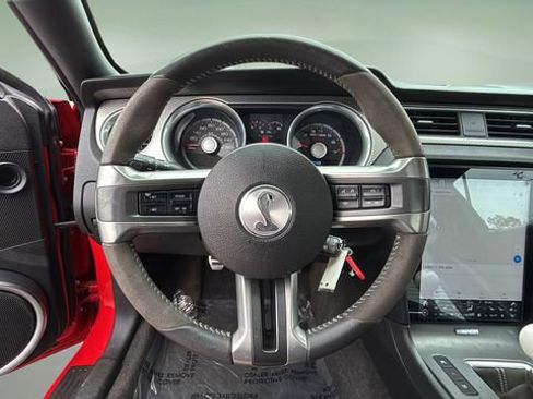 Used 2011 Ford Mustang Shelby GT500 w/ SVT Performance Pkg image 11