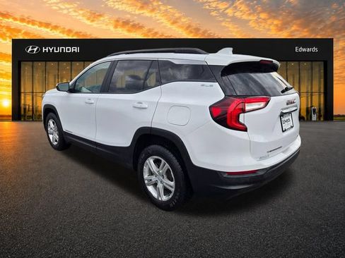 Used 2022 GMC Terrain SLE w/ Driver Convenience Package AWD/4WD image 6