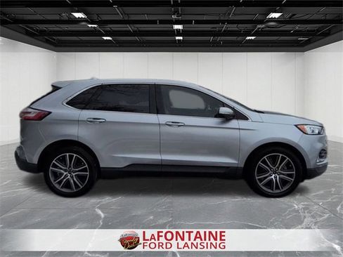 Used 2020 Ford Edge Titanium image 6