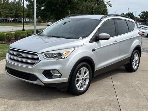 Used 2019 Ford Escape SEL FWD image 12