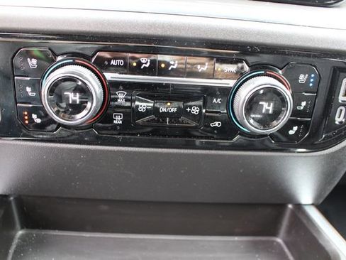 Used 2023 Chevrolet Silverado 1500 High Country w/ High Country Premium Package image 22