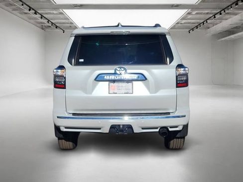 Used 2024 Toyota 4Runner Limited AWD/4WD image 5