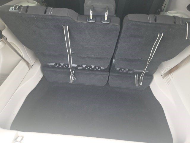Used 2023 Chrysler Voyager LX FWD image 42