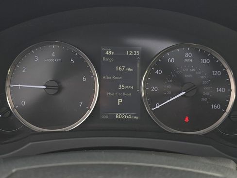 Used 2017 Lexus IS 300 AWD image 27