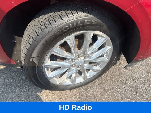 Used 2020 Buick Enclave Premium w/ Sun and Sites Package AWD/4WD image 11