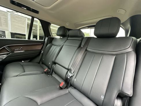 Used 2024 Land Rover Range Rover SE AWD/4WD image 22