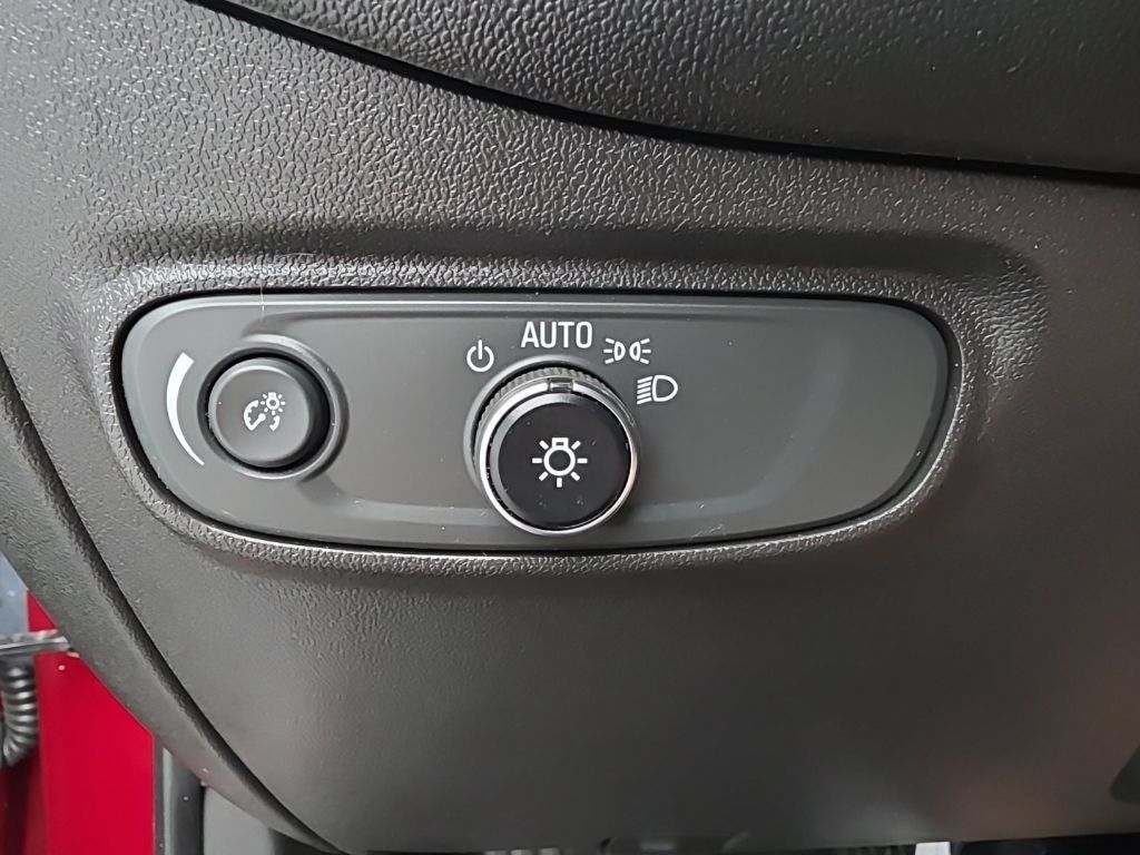 Used 2019 Chevrolet Equinox LT AWD/4WD image 24