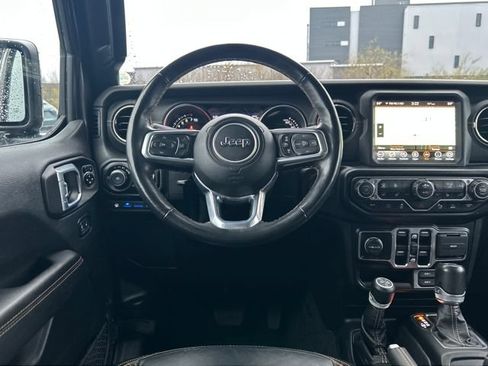 Used 2021 Jeep Wrangler Unlimited Sahara AWD/4WD image 34