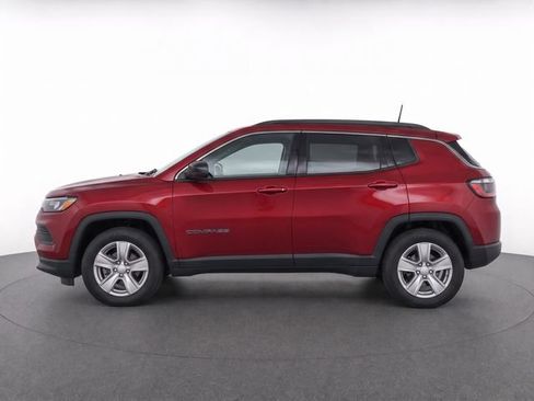 Used 2022 Jeep Compass Latitude w/ Sun and Sound Group FWD image 6