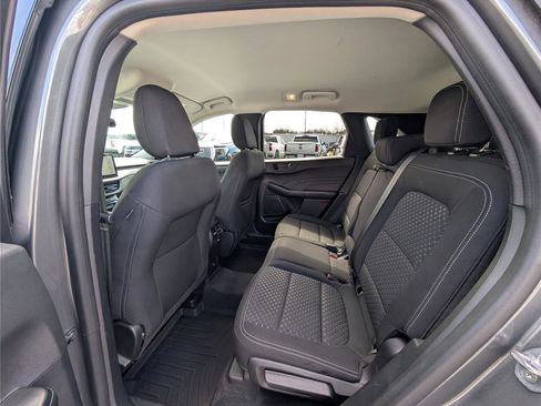 Used 2023 Ford Escape Active w/ Tech Pack #1 AWD/4WD image 14