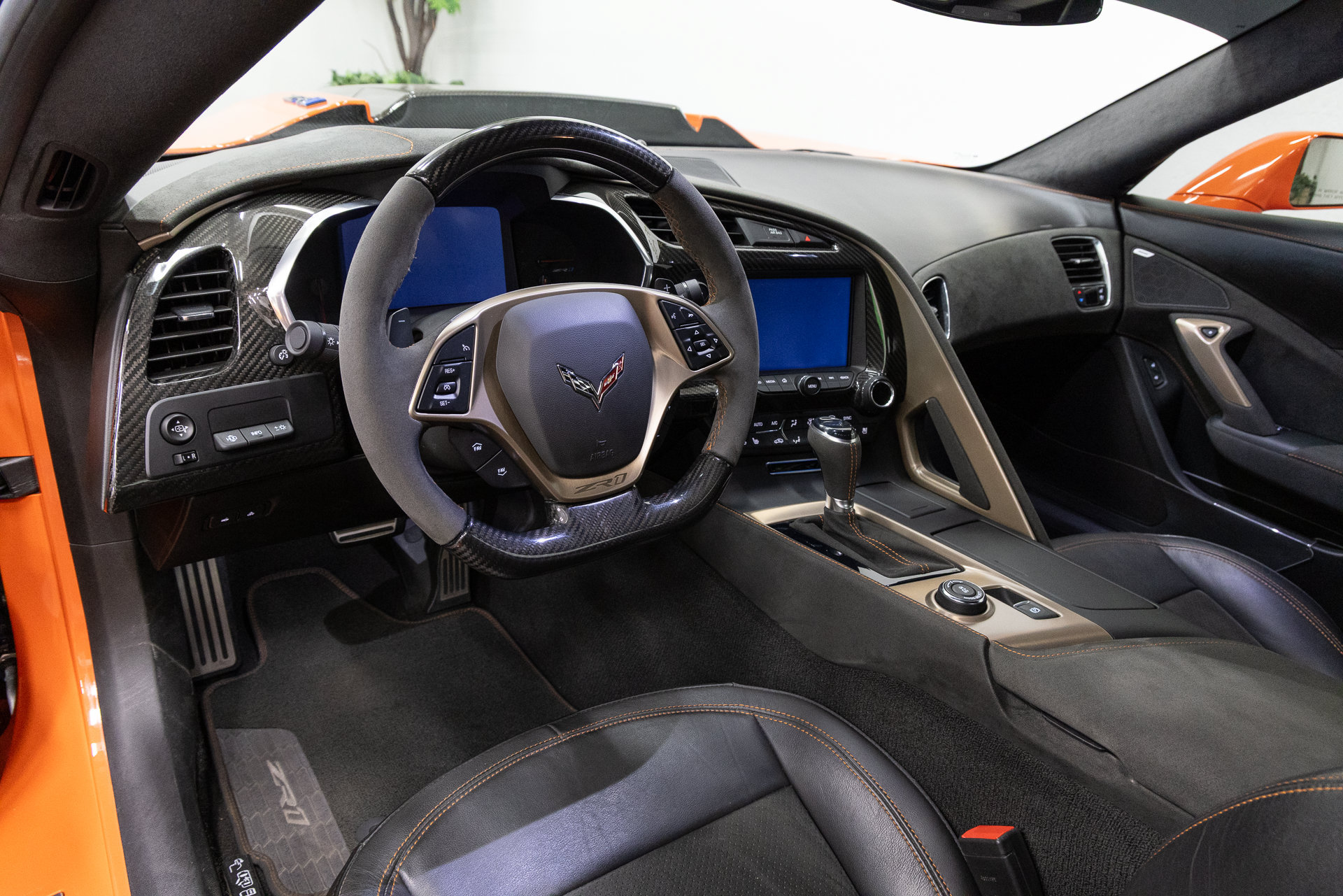 Used 2019 Chevrolet Corvette ZR1 RWD image 5