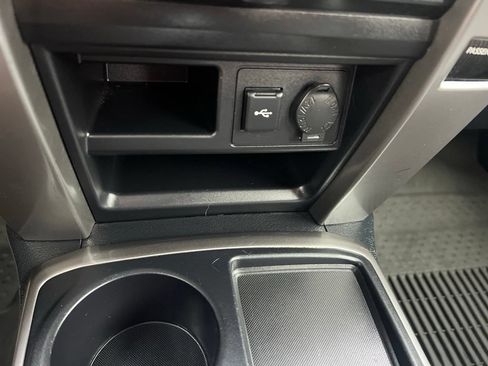 Used 2022 Toyota 4Runner SR5 RWD image 41