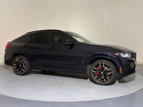 Certified 2024 BMW X4 M40i w/ Premium Package AWD/4WD image 7