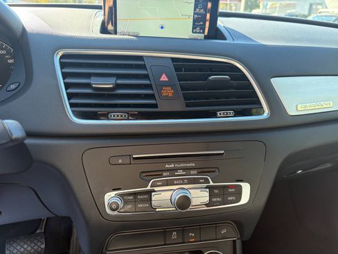 Used 2018 Audi Q3 2.0T Premium Plus w/ Premium Plus Package image 20