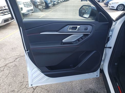 New 2026 Ford Explorer ST w/ Sun And Sound Package image 10