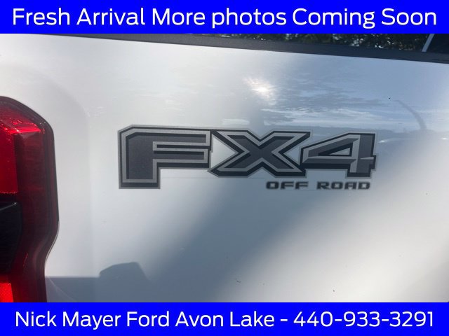 Used 2024 Ford F250 XLT w/ Black Appearance Package AWD/4WD image 8