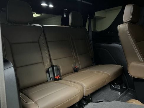 Certified 2022 Chevrolet Tahoe High Country AWD/4WD image 28