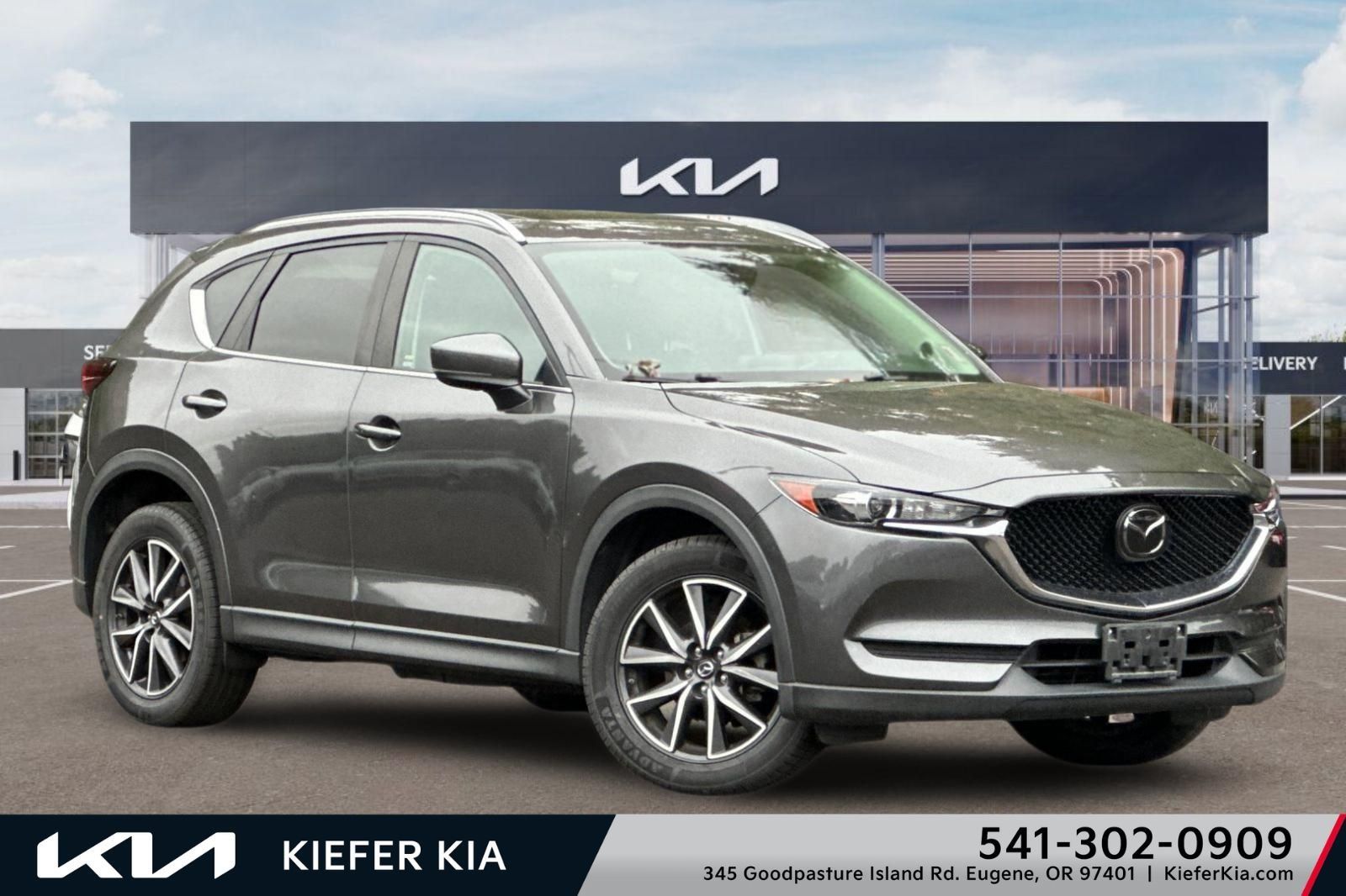 Used 2018 MAZDA CX-5 Touring w/ Preferred Equipment Package AWD/4WD image 1