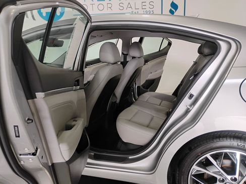 Used 2020 Hyundai Elantra Limited FWD image 33