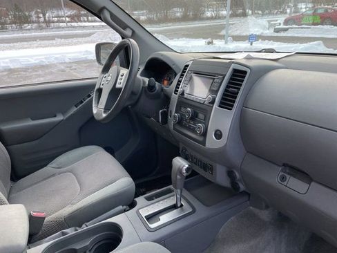 Used 2016 Nissan Frontier SV w/ SV Value Truck Package image 8