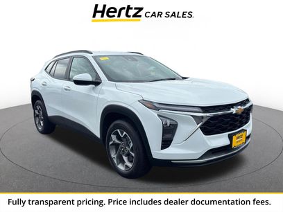Used 2025 Chevrolet Trax LT