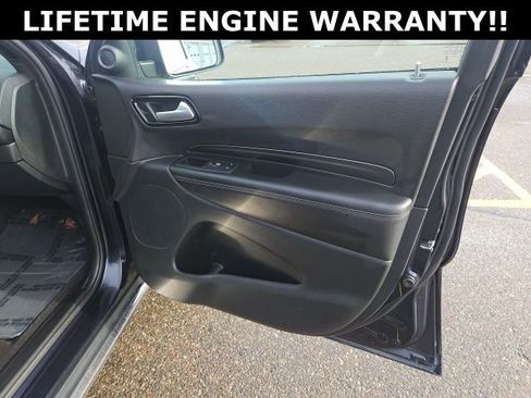 Used 2024 Dodge Durango SXT image 34