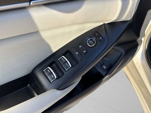 Used 2018 Honda Accord LX image 16