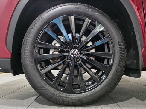 Used 2023 Toyota Highlander XSE AWD/4WD image 22
