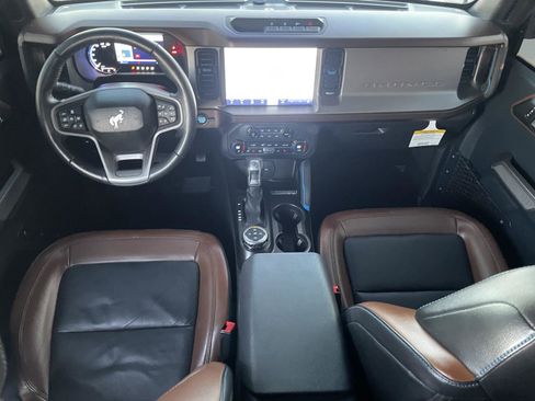 Used 2023 Ford Bronco Outer Banks image 26