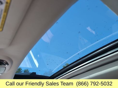 Used 2022 Subaru Outback Touring XT image 23