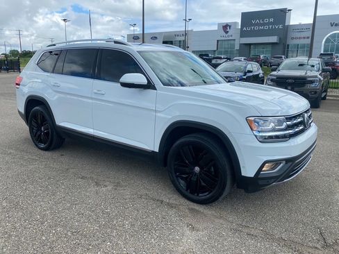 Used 2018 Volkswagen Atlas SEL Premium AWD/4WD image 8