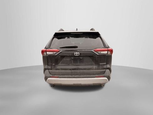 Used 2024 Toyota RAV4 Adventure image 7