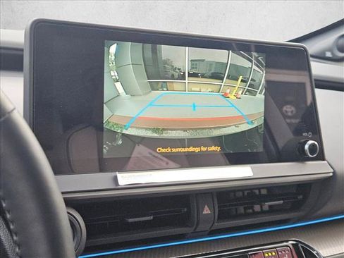 Used 2024 Toyota Prius Limited FWD image 13