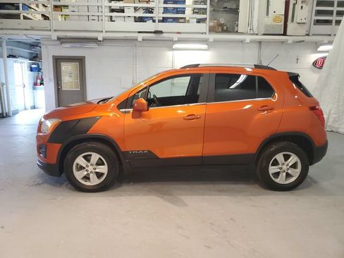 Used 2015 Chevrolet Trax LT AWD/4WD image 3