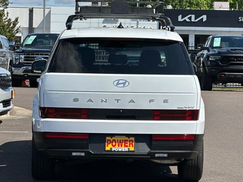 Used 2025 Hyundai Santa Fe SEL AWD/4WD image 5