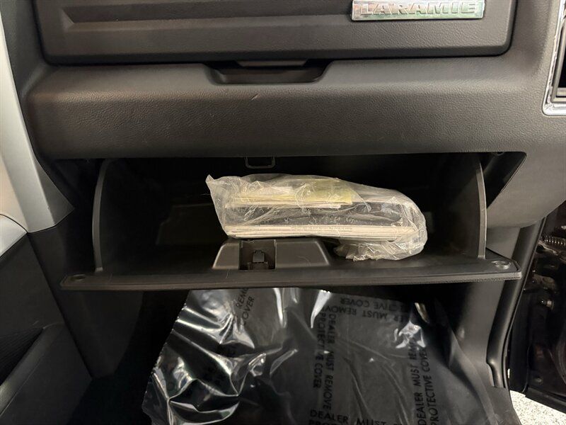 Used 2012 RAM 1500 Laramie AWD/4WD image 30