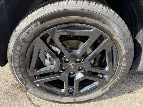 Certified 2025 Kia Telluride EX X-Line AWD/4WD image 18