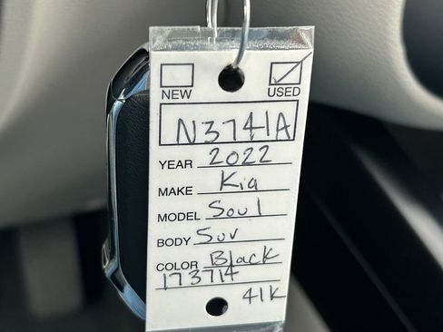 Used 2022 Kia Soul LX FWD image 34