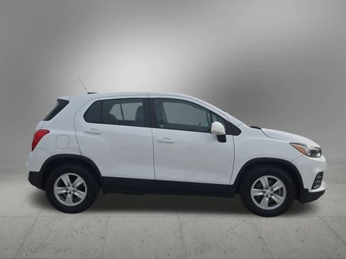 Used 2020 Chevrolet Trax LS image 7