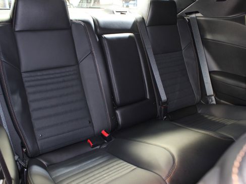 Used 2015 Dodge Challenger R/T Scat Pack image 36